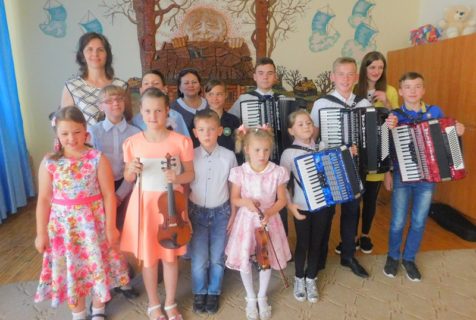 Vasaros pradžia su muzika Jašiūnų darželyje