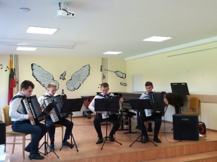 FESTIVALIS  „PASAULIO MUZIKA: RITMŲ PALETĖ“