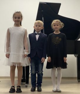 S. MONIUŠKOS VARDO FESTIVALIS-KONKURSAS