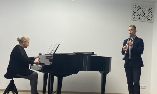 S. MONIUŠKOS VARDO FESTIVALIS-KONKURSAS