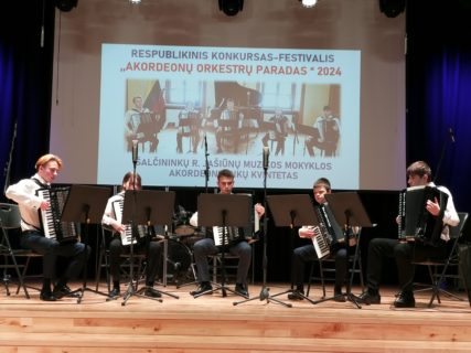 AKORDEONŲ ORKESTRŲ PARADAS 2024