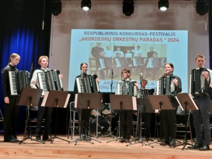AKORDEONŲ ORKESTRŲ PARADAS 2024