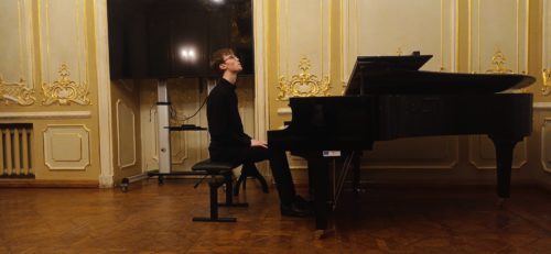 JAUNŲJŲ PIANISTŲ IŠ DANIJOS KONCERTAS