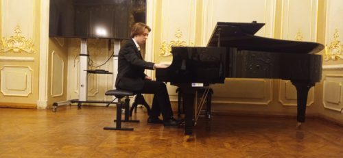 JAUNŲJŲ PIANISTŲ IŠ DANIJOS KONCERTAS