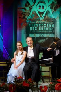 TARPTAUTINIS PIANISTŲ FORUMAS „BIESZCZADY BEZ GRANIC“