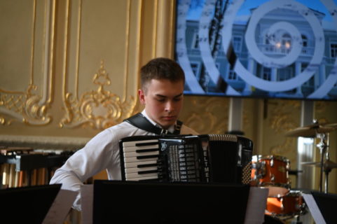 RAJONINIS ANSAMBLIŲ FESTIVALIS „MUZIKUOJAME KARTU 2025“