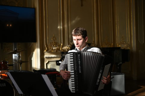 RAJONINIS ANSAMBLIŲ FESTIVALIS „MUZIKUOJAME KARTU 2025“