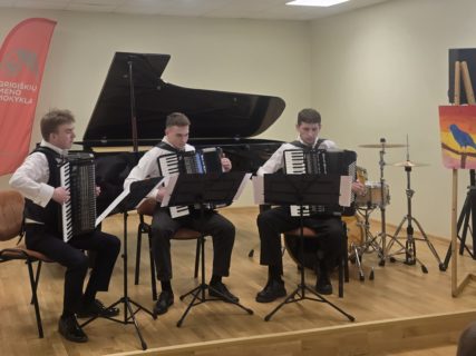 FESTIVALIS „MUZIKA – VAIZDUOJAMASIS GARSŲ PASAULIS“