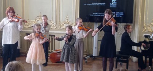 EDUKACINĖ POPIETĖ STYGINIŲ INSTRUMENTŲ MOKINIAMS