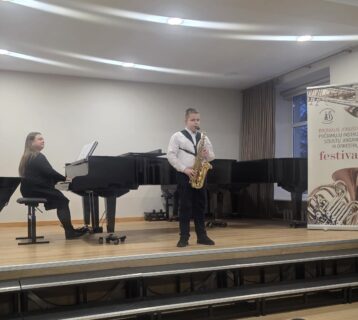 B. Jonušo vardo pučiamųjų instrumentų festivalis-konkursas